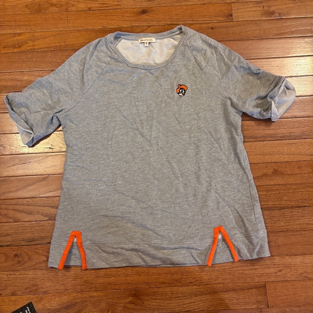 Oklahoma State women’s boutique shirt size S